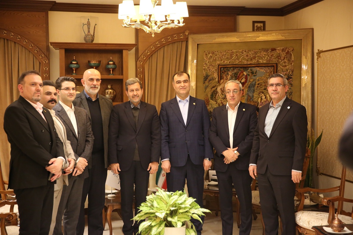 رایزنی مدیرعامل بیمه البرز و استاندار اصفهان برای توسعه همکاری ها و گسترش خدمات بیمه ای در استان رایزنی مدیرعامل بیمه البرز و استاندار اصفهان برای توسعه همکاری ها و گسترش خدمات بیمه ای در استان