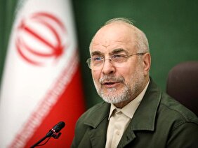 قالیباف: اگر ۲ دیوار بسازید، یکی از نیویورک تا ساحل غربی و دیگری از لس‌آنجلس تا ساحل شرقی، طول کل آن هنوز حدود هزار کیلومتر از مرزهای ایران کمتر است؛ در محاصره کشوری با این مرزها موفق باشید