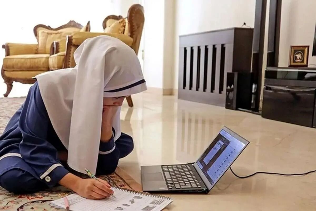 هشدار درباره عادیسازی تعطیلی مدارس؛ ۸۰ درصد آموزش مجازی عملا تعطیل است/ دانشآموز اغلب خواب است/چرا دولت از آموزش غیرحضوری استقبال میکند؟